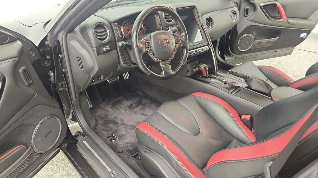 Used 2012 Nissan GT-R Black Edition AWD/4WD image 64