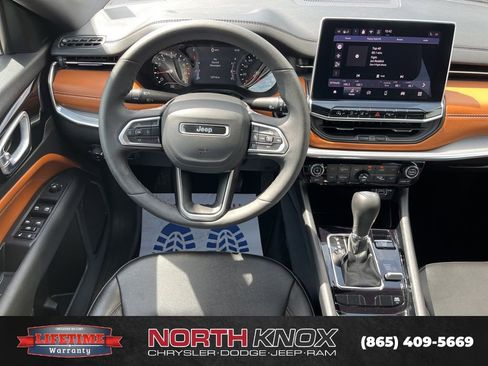 Used 2024 Jeep Compass Limited AWD/4WD image 11