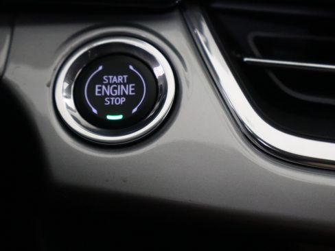 New 2026 Chevrolet Trax LT w/ Driver Confidence Package FWD image 31