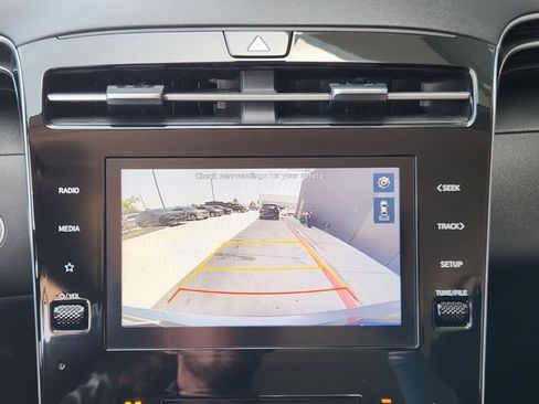 Certified 2024 Hyundai Tucson SEL FWD image 12