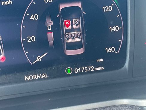Used 2023 Honda Accord EX-L image 19