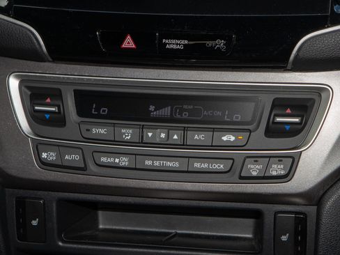 Used 2022 Honda Pilot EX-L image 21