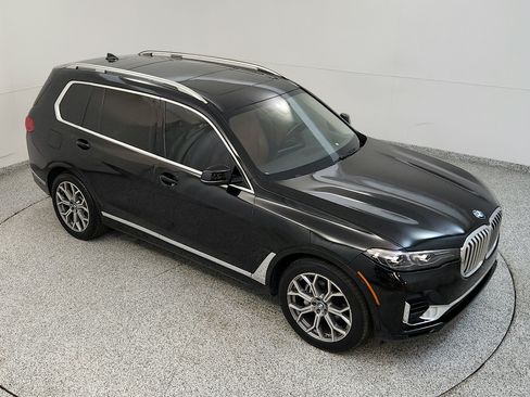 Used 2022 BMW X7 xDrive40i w/ Executive Package AWD/4WD image 13