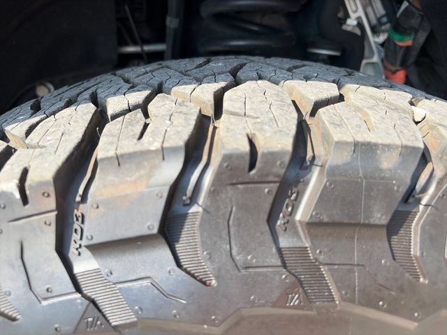 Used 2026 Ford F350 Lariat w/ Tremor Off-Road Package AWD/4WD image 27