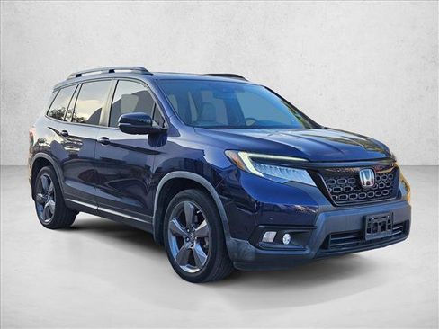 Used 2019 Honda Passport Touring image 3