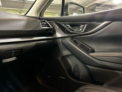 Used 2018 Subaru Crosstrek 2.0i Limited image 19