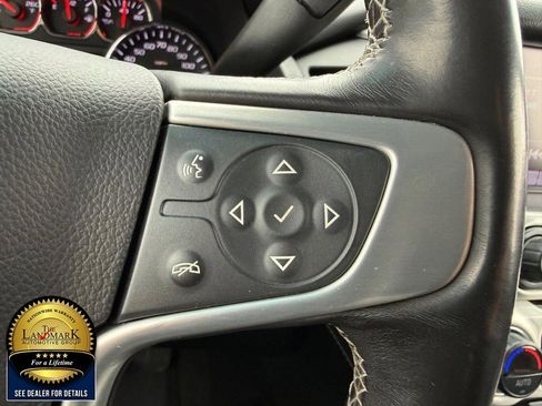 Used 2018 GMC Yukon SLE image 11