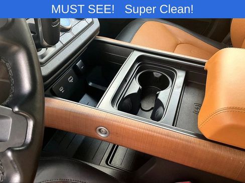 Used 2023 Land Rover Defender 110 X image 18