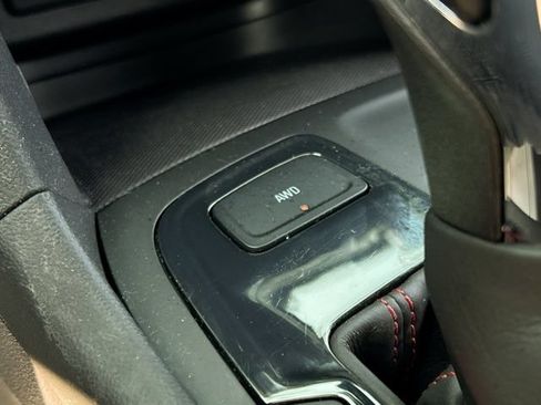 Used 2024 Chevrolet Equinox RS AWD/4WD image 43