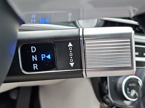New 2026 Hyundai Tucson Limited FWD image 13