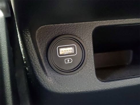 Used 2023 Kia Seltos S w/ Navigation Package image 11