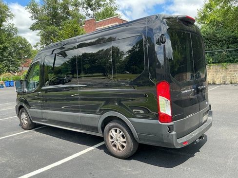 Used 2025 Ford Transit 350 XLT RWD image 7