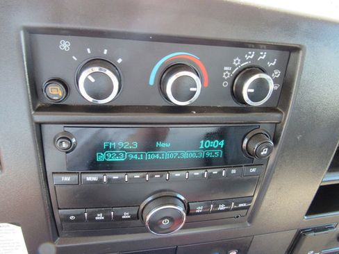 Used 2022 GMC Savana 3500 Extended w/ Power Convenience Package image 30