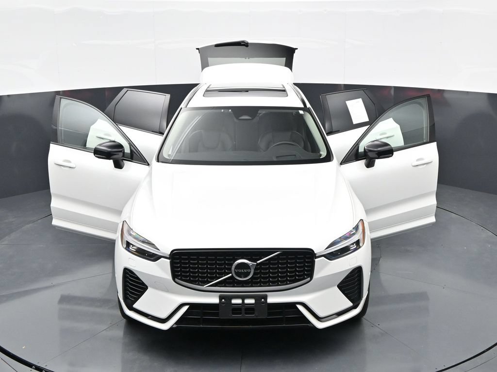 Used 2024 Volvo XC60 T8 Ultimate w/ Climate Package AWD/4WD image 51