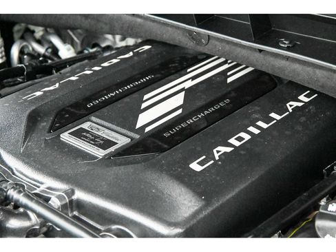 New 2026 Cadillac Escalade V w/ LPO, ONYX Package AWD/4WD image 55