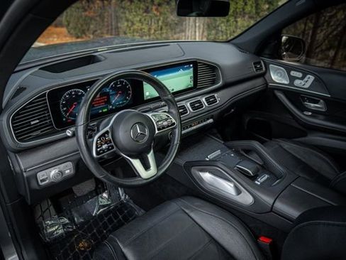 Used 2022 Mercedes-Benz GLS 450 4MATIC image 26
