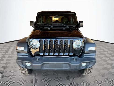 Used 2021 Jeep Wrangler Unlimited Sport S image 2