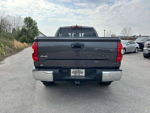 Used 2020 Toyota Tundra SR5 w/ SR5 Upgrade Package image 4