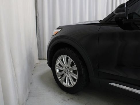 Used 2020 Ford Explorer Limited AWD/4WD image 31