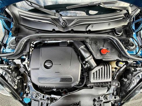 Used 2022 MINI Cooper S w/ Premium Package FWD image 17