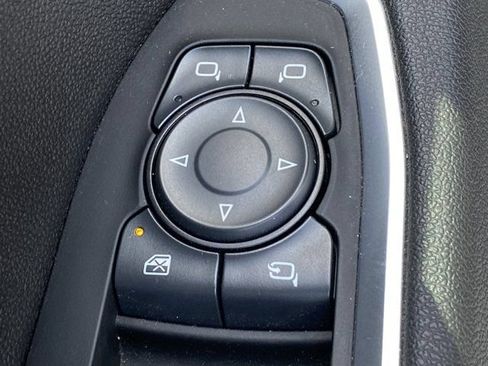 Used 2025 Chevrolet Silverado 1500 LTZ AWD/4WD image 18
