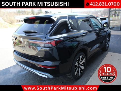 New 2026 Mitsubishi Outlander SE AWD/4WD image 11