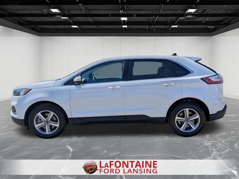 Used 2024 Ford Edge SEL w/ Convenience Package AWD/4WD image 2
