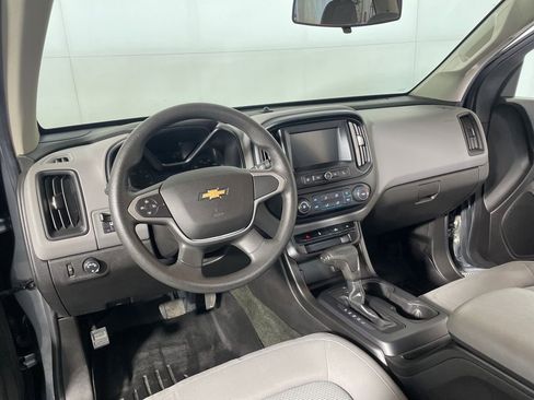 Used 2018 Chevrolet Colorado W/T w/ WT Convenience Package image 8