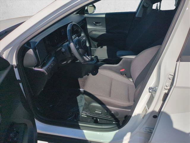 Used 2025 Hyundai Kona SEL FWD image 15