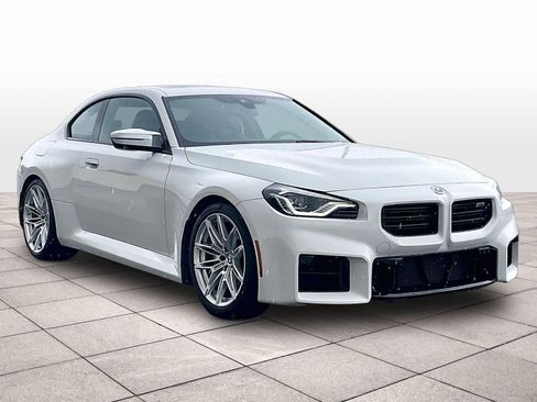Used 2025 BMW M2 w/ Lighting Package image 2