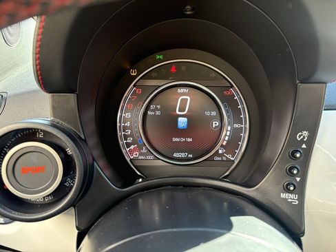 Used 2015 FIAT 500 Abarth w/ Comfort/Convenience Group image 9