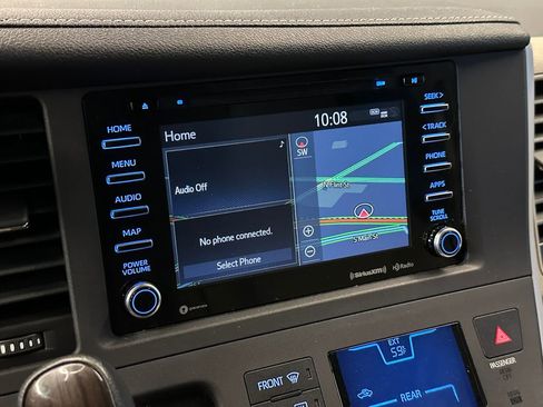 Used 2020 Toyota Sienna XLE w/ XLE Navigation Package AWD/4WD image 13