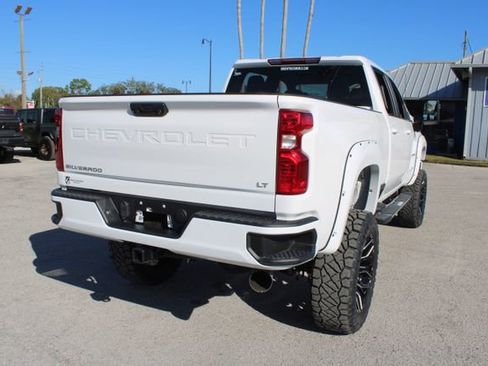 Used 2023 Chevrolet Silverado 2500 LT image 11