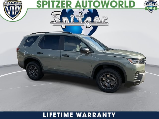 New 2026 Honda Pilot TrailSport image 3