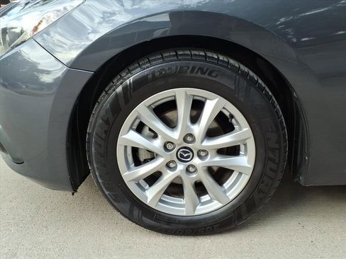 Used 2016 MAZDA MAZDA3 i Touring w/ Popular Equipment Package image 22