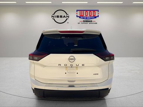 New 2026 Nissan Rogue SV AWD/4WD image 4