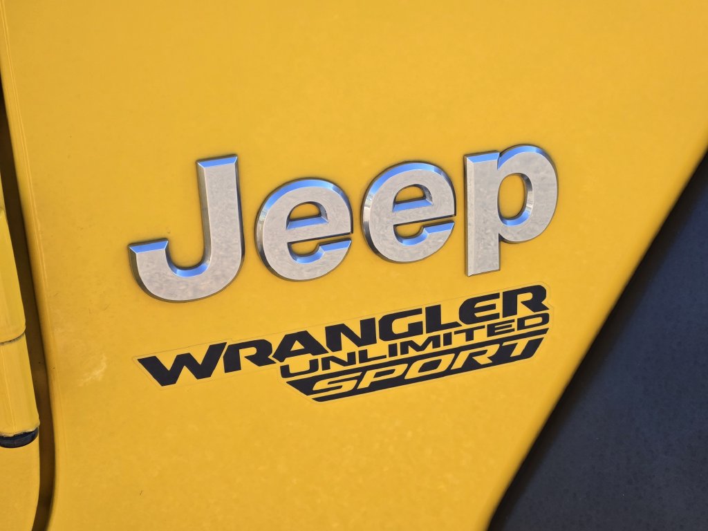 Used 2020 Jeep Wrangler Unlimited Sport S AWD/4WD image 14