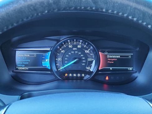 Used 2019 Ford Explorer Limited w/ Class III Trailer Tow Package image 23