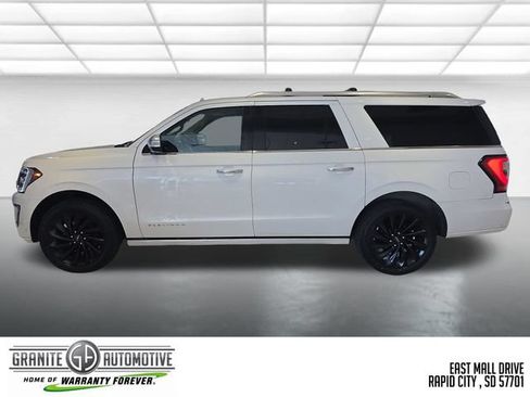Used 2018 Ford Expedition Max Platinum AWD/4WD image 2