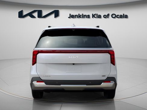 New 2026 Kia Carnival SX image 3