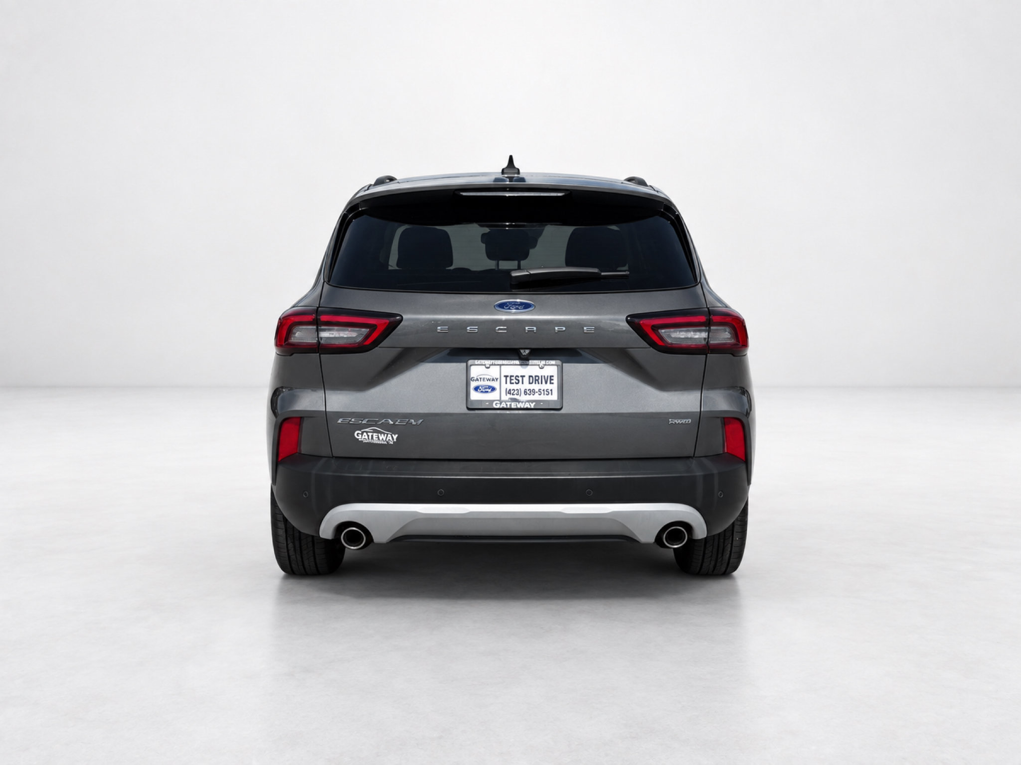Used 2023 Ford Escape Platinum FWD image 4