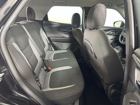 Used 2023 Chevrolet TrailBlazer LS FWD image 27