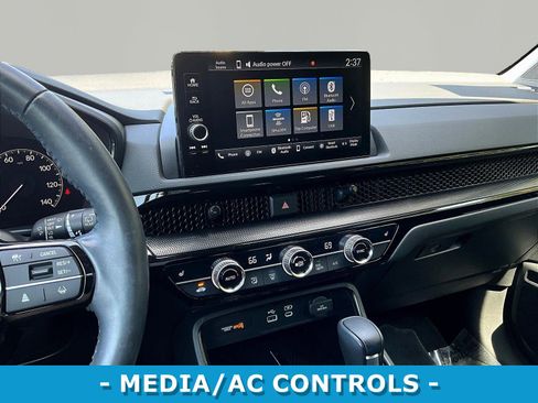Used 2025 Honda CR-V EX-L image 9