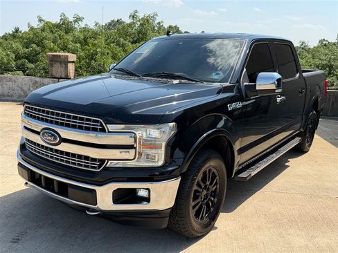 Used 2018 Ford F150 Lariat w/ Equipment Group 502A Luxury AWD/4WD image 10