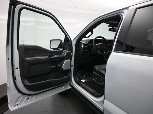 New 2025 Ford F150 Platinum w/ Equipment Group 702A High AWD/4WD image 8