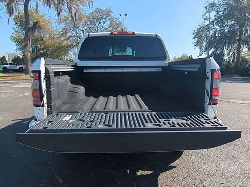 Used 2023 Nissan Frontier Pro-X w/ Pro-X Premium Package RWD image 12