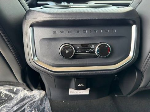 New 2026 Ford Expedition Max Active AWD/4WD image 23