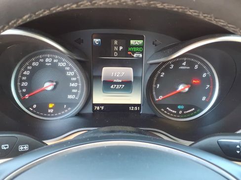 Used 2019 Mercedes-Benz GLC 350e 4MATIC image 22