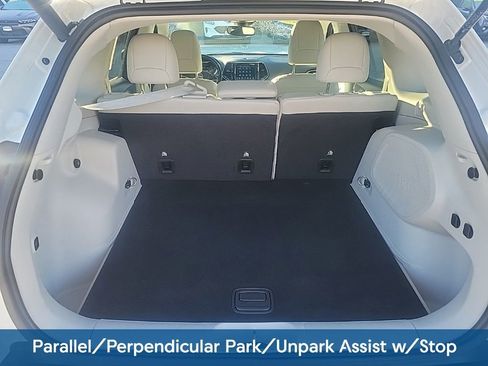 Used 2020 Jeep Cherokee Limited w/ Technology Group image 10