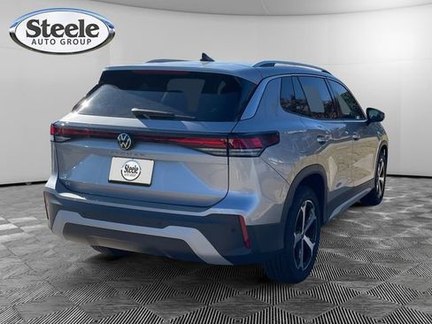 New 2025 Volkswagen Tiguan SE image 5